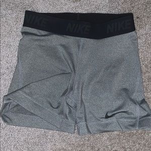Good as new Gray dri fit Nike Spandex
